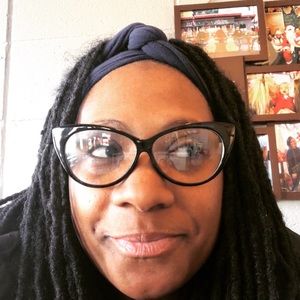 Meet Retina of Chameleon Candi Designs, llc